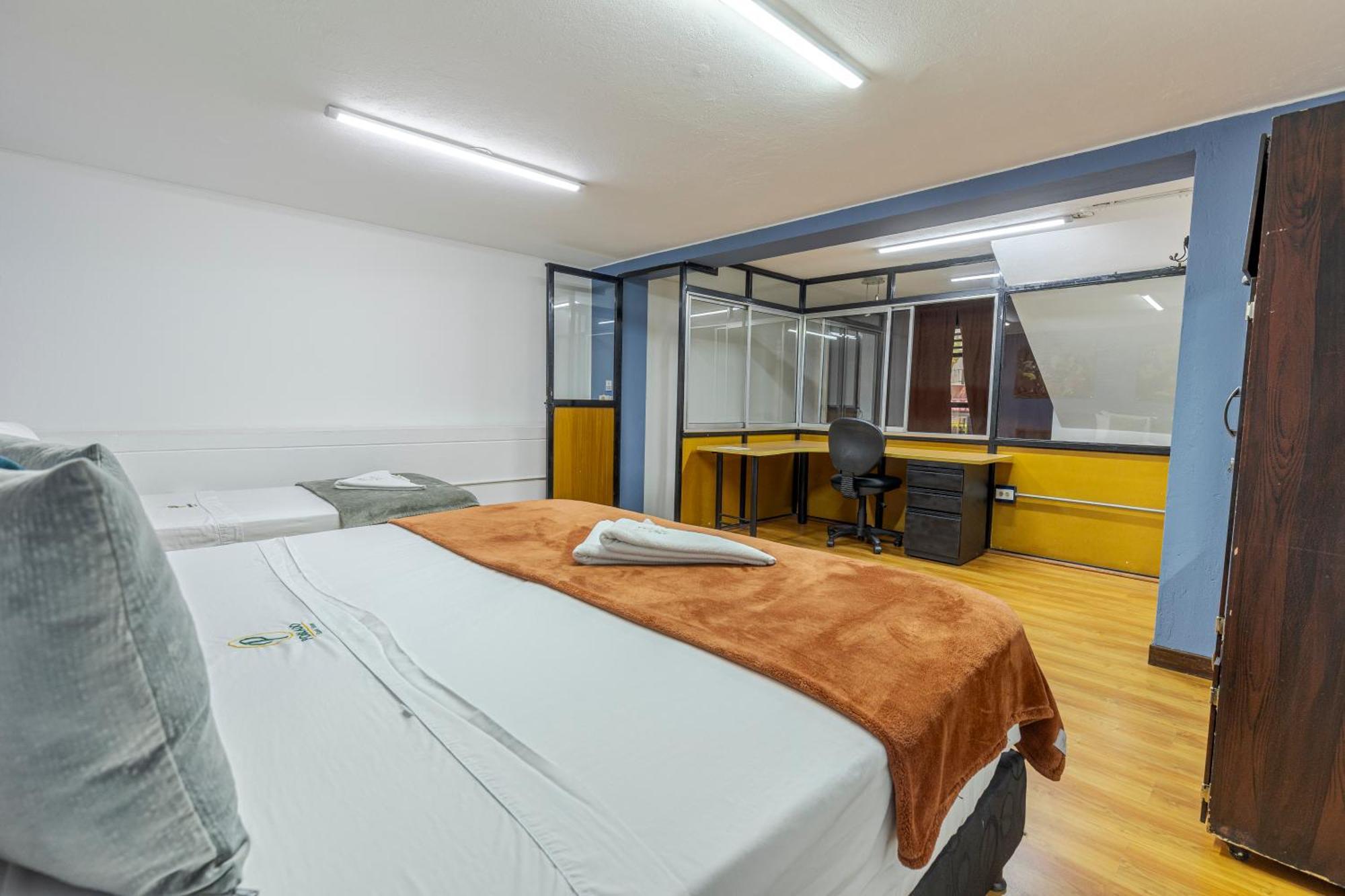 Poblado Guest House 麦德林 外观 照片