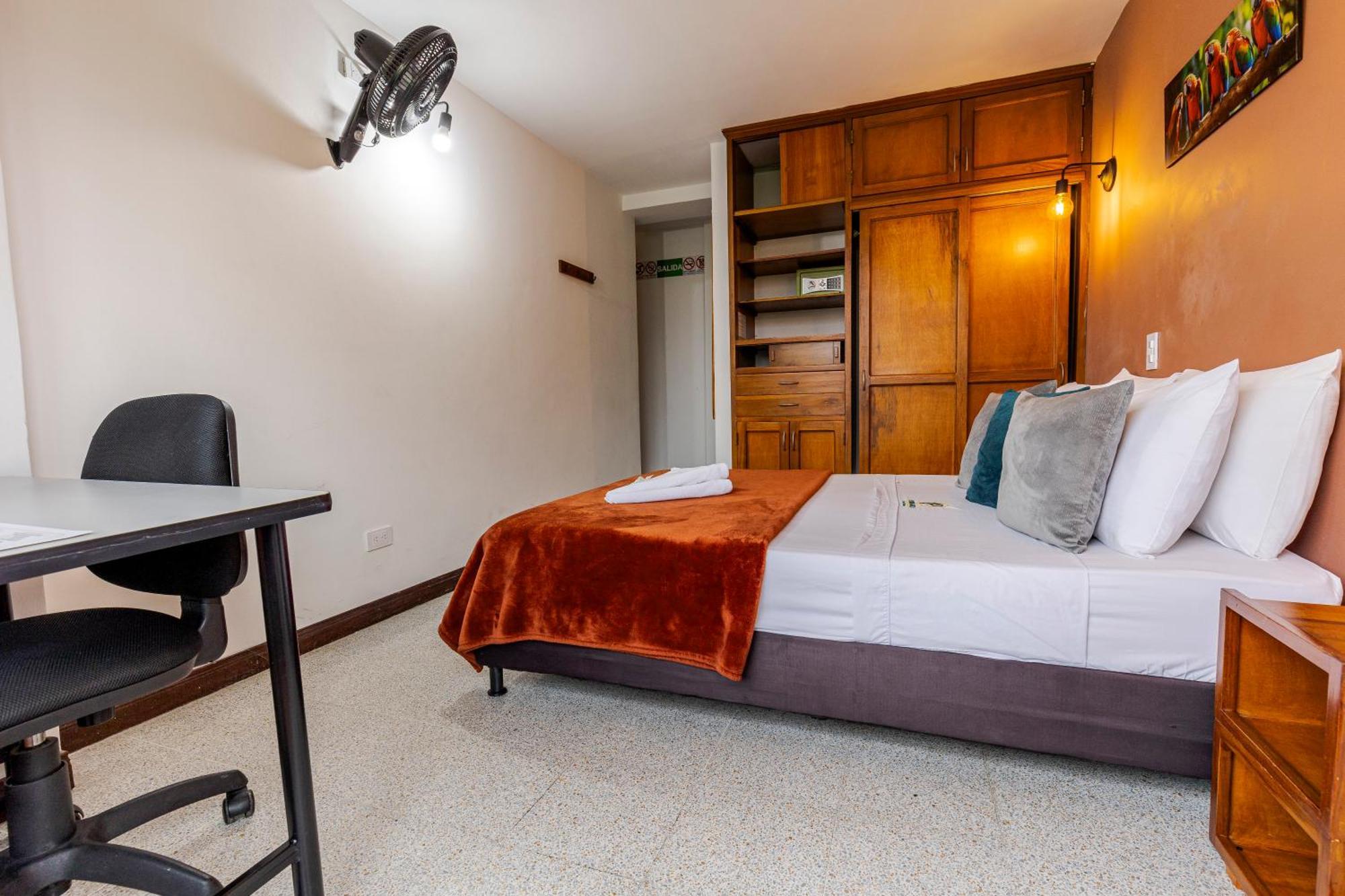 Poblado Guest House 麦德林 客房 照片